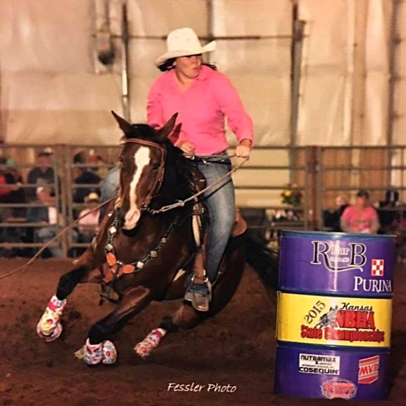 Meet your Posher, Heather - Picture 1 of 1